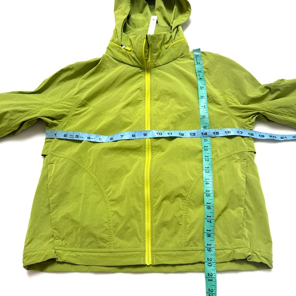 Lululemon sz 2 Lime Green Nylon Rain Jacket Amarillo Prescio Hooded Zip - Picture 7 of 7
